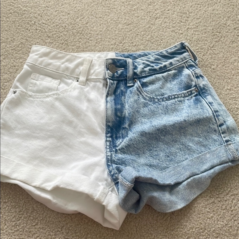 PacSun White and Blue Jean Shorts Never worn